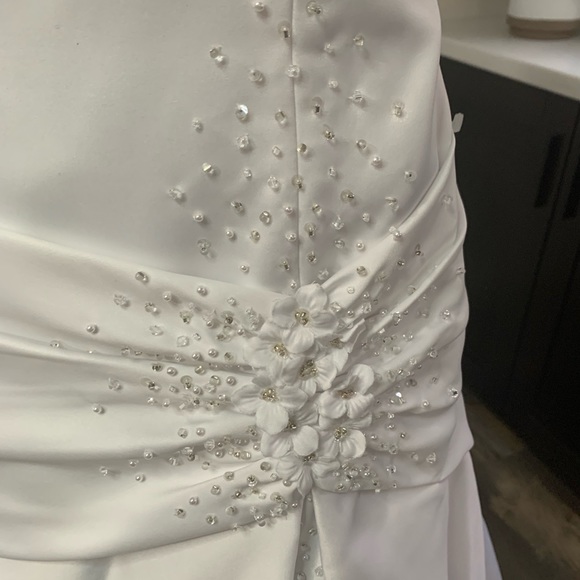 🚫SOLD🚫Eden Bridal wedding Dress 👗 White Size 10 Fit And Flare - Picture 2 of 12